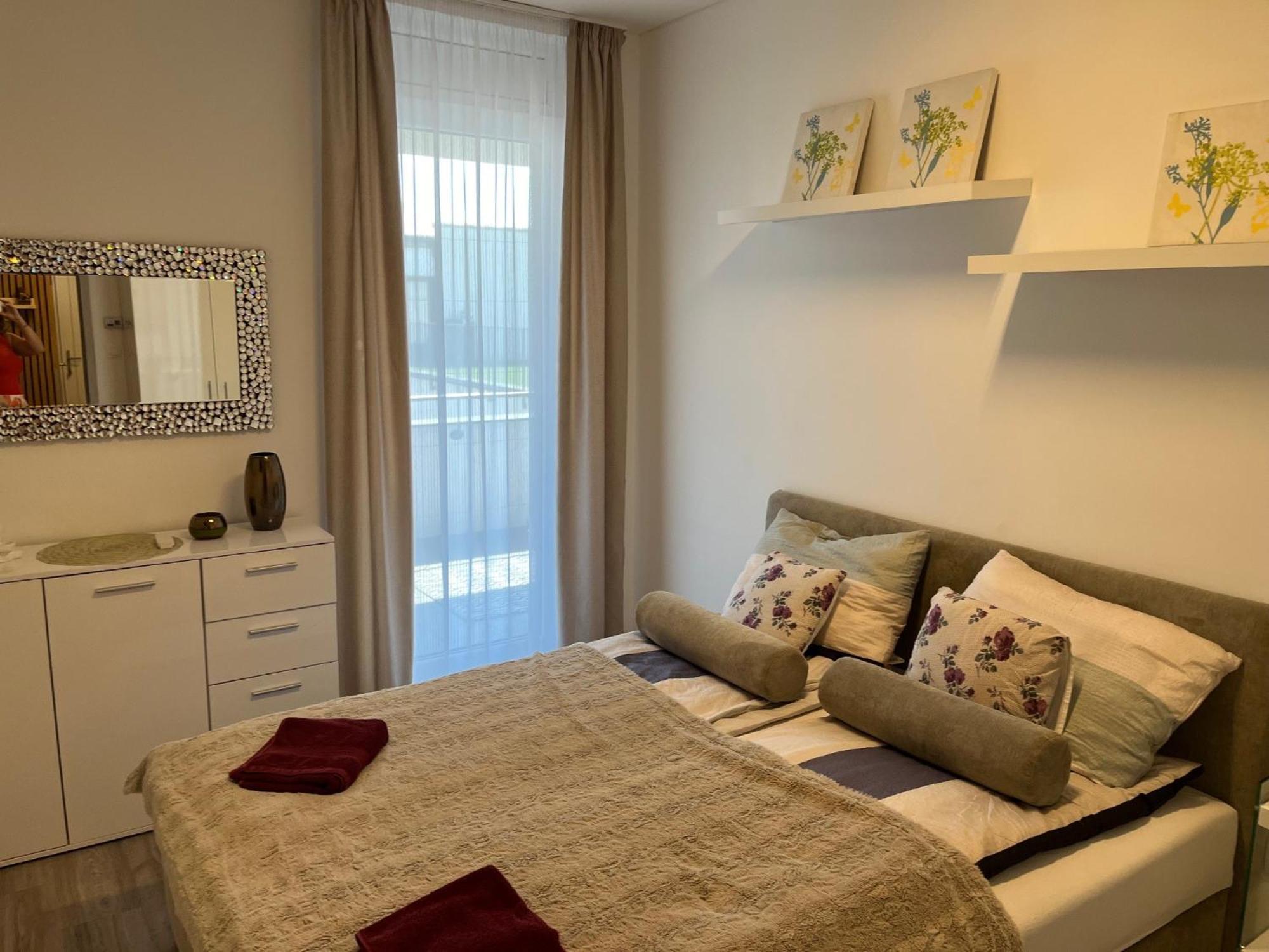 Brookforest Belvarosi Apartman Ντέμπρετσεν Εξωτερικό φωτογραφία