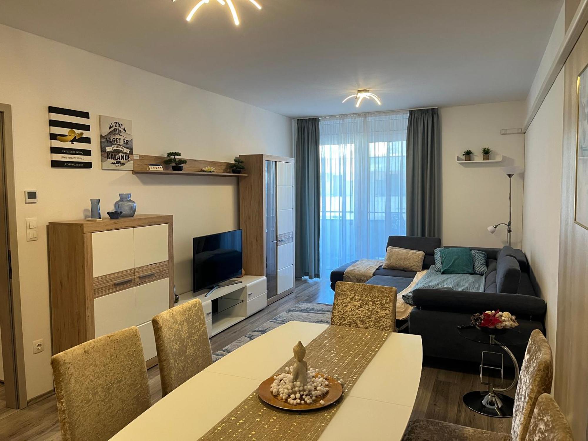 Brookforest Belvarosi Apartman Ντέμπρετσεν Εξωτερικό φωτογραφία